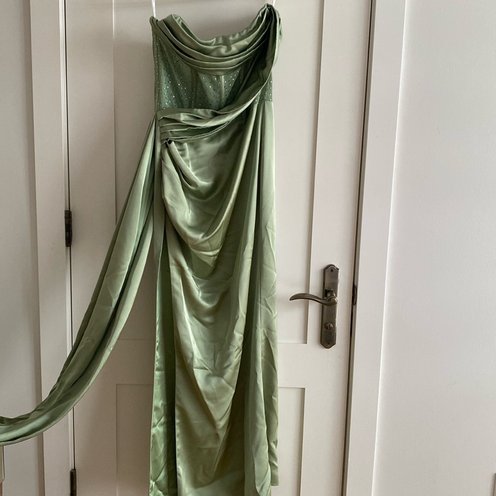 REVOLVE Sage Green Strapless Wedding Dress - Picture 4 of 6